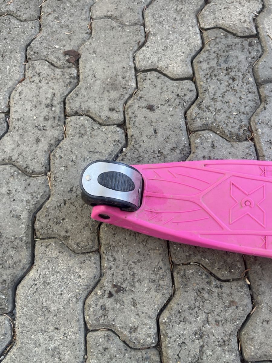 Micro Fahrzeuge für Kinder: M-Cro Tretroller / Trotti – Gebraucht aus Oberrieden von scubadiveli 4
