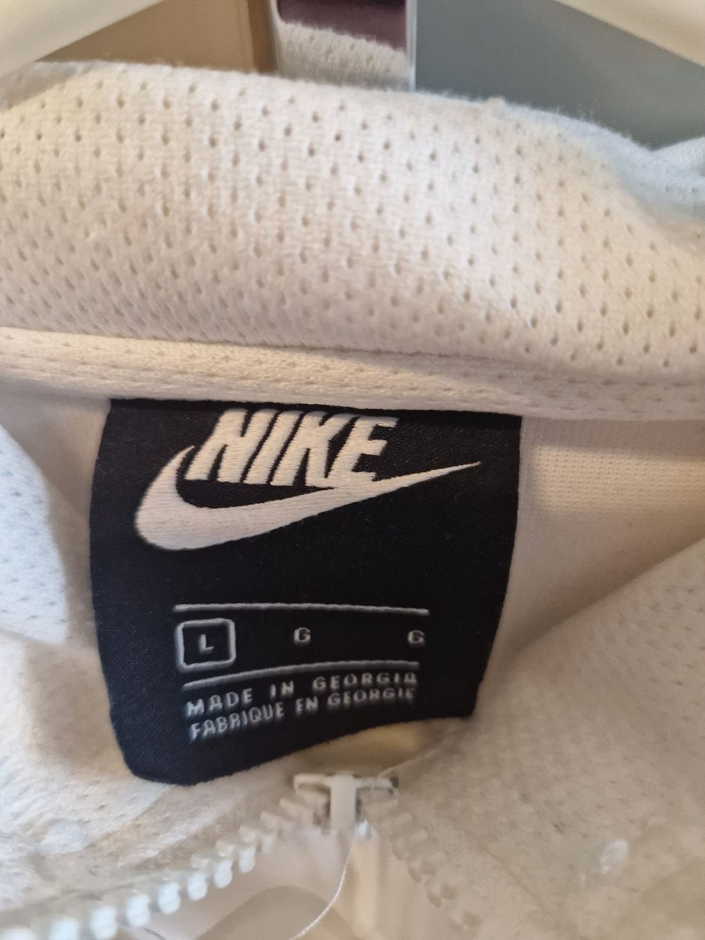 Nike Giacche: Nike Trainingsjacke, Grösse L – Nuovo (secondo la descrizione) da Zürich venduto da Salesmaker 2
