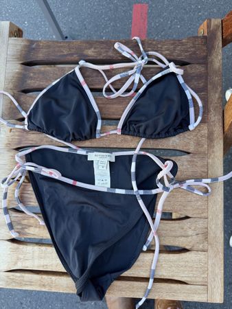Burberry Bikini schwarz