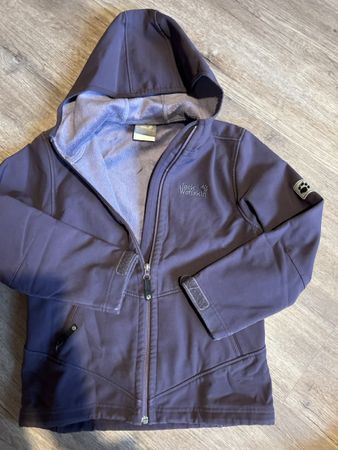Sportjäckli gr 140 Jack Wolfskin