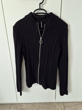 Strickjacke Chicorée mit Reissverschluss schwarz Grösse M