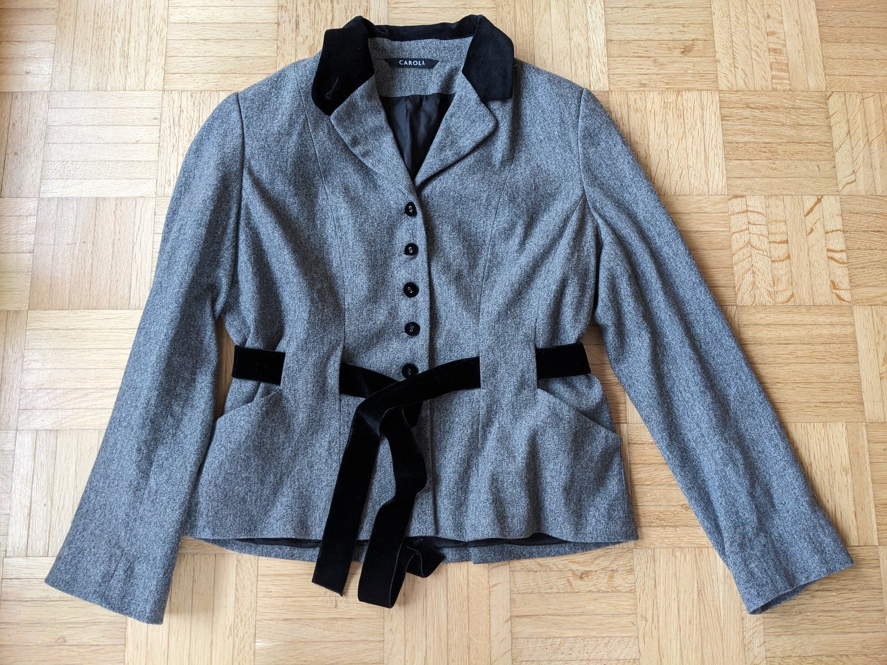 Caroll Jacken: Caroll Jacke L – Gebraucht aus Lengnau AG von Nathi88 4