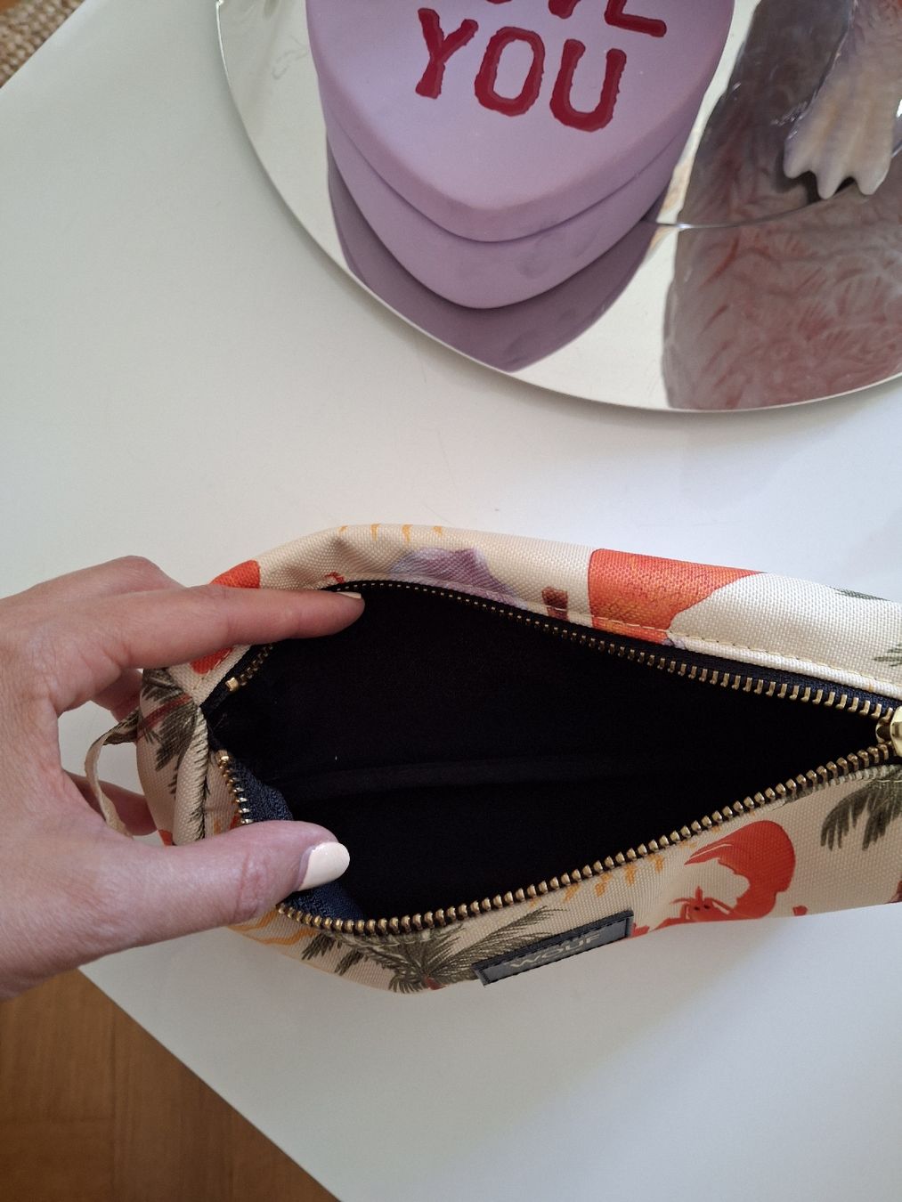 Taschen: Trousse Wouf tropicale – Gebraucht aus Lausanne von Cognitia 2
