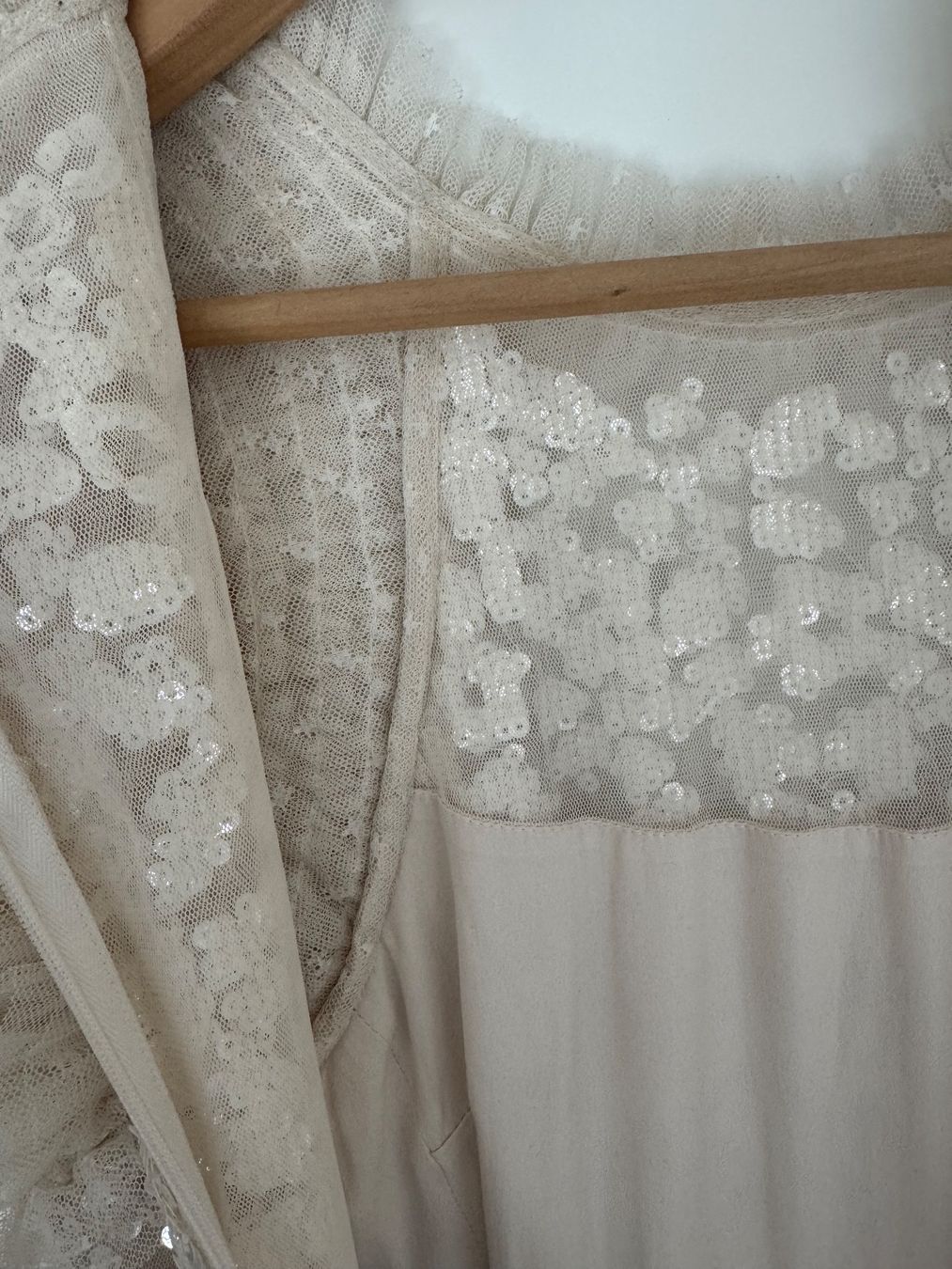 Vestiti: Needle & Thread Ballkleid / Cream / Pailletten – Usato da Basel venduto da Xaendi 9