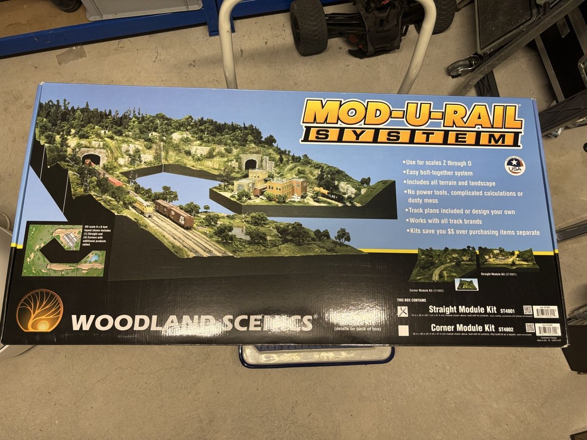 Modellini di ferrovie: Woodland Scenics Mod-u-Rail System Straight Module Kit ST480 – Nuovo (secondo la descrizione) da Lupfig venduto da Corona3