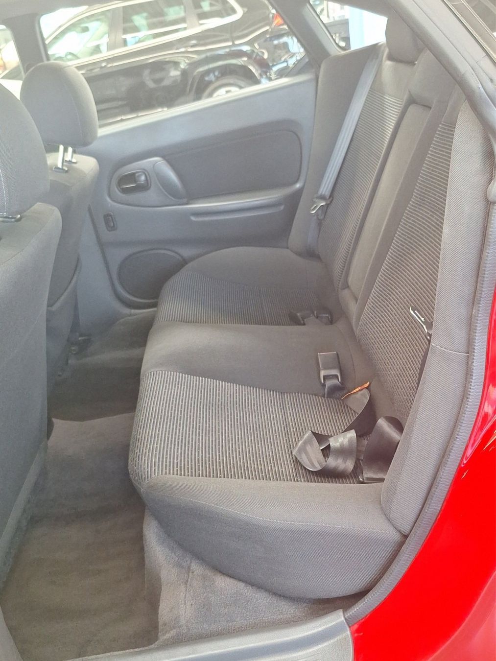 Mazda Automobili: Mazda 323 1.8 GLX – Usato da Ebikon venduto da Garage-Bolzern-Koch 6