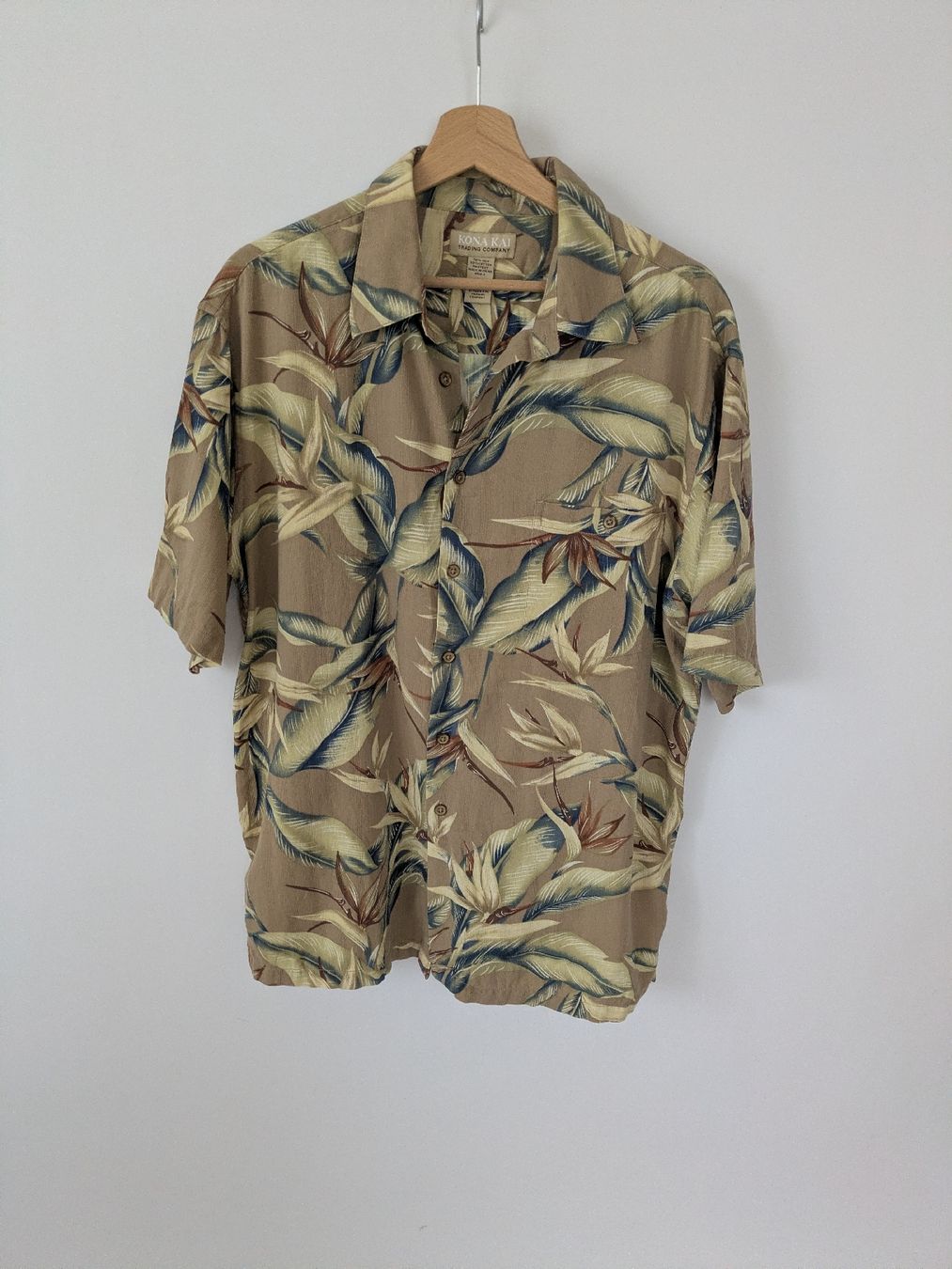 Camicie: Seidenhemd  KONA KAI Grösse L braun gemustert  – Usato da Rorschach venduto da joh_v2y2