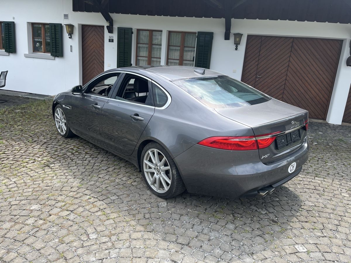 Jaguar Autos: Jaguar XF Unfallfahrzeug  – Defekt aus Altstätten SG von end_68k6 3