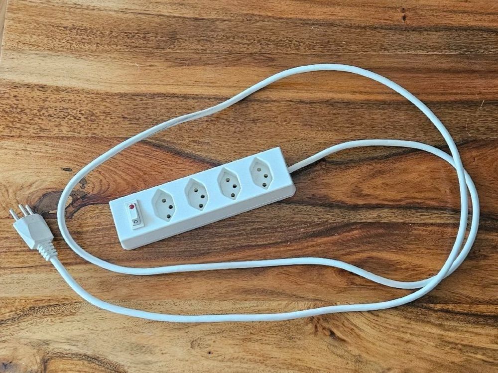 Stecker: 3 Mehrfachsteckdose / Steckerleiste – Gebraucht aus Rümlang von oscar8353 2