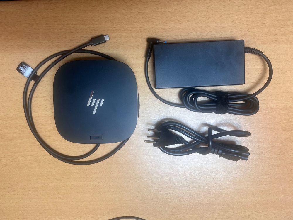 Kifutott - HP USB-C Univerzális Dokkoló (1MK33AA) Kiegészítő