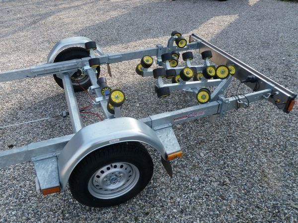Cresci Anhänger: Cresci Bootsanhänger 1350kg NEU – Neu und originalverpackt aus Gunzgen von HofmannAnhaenger 2