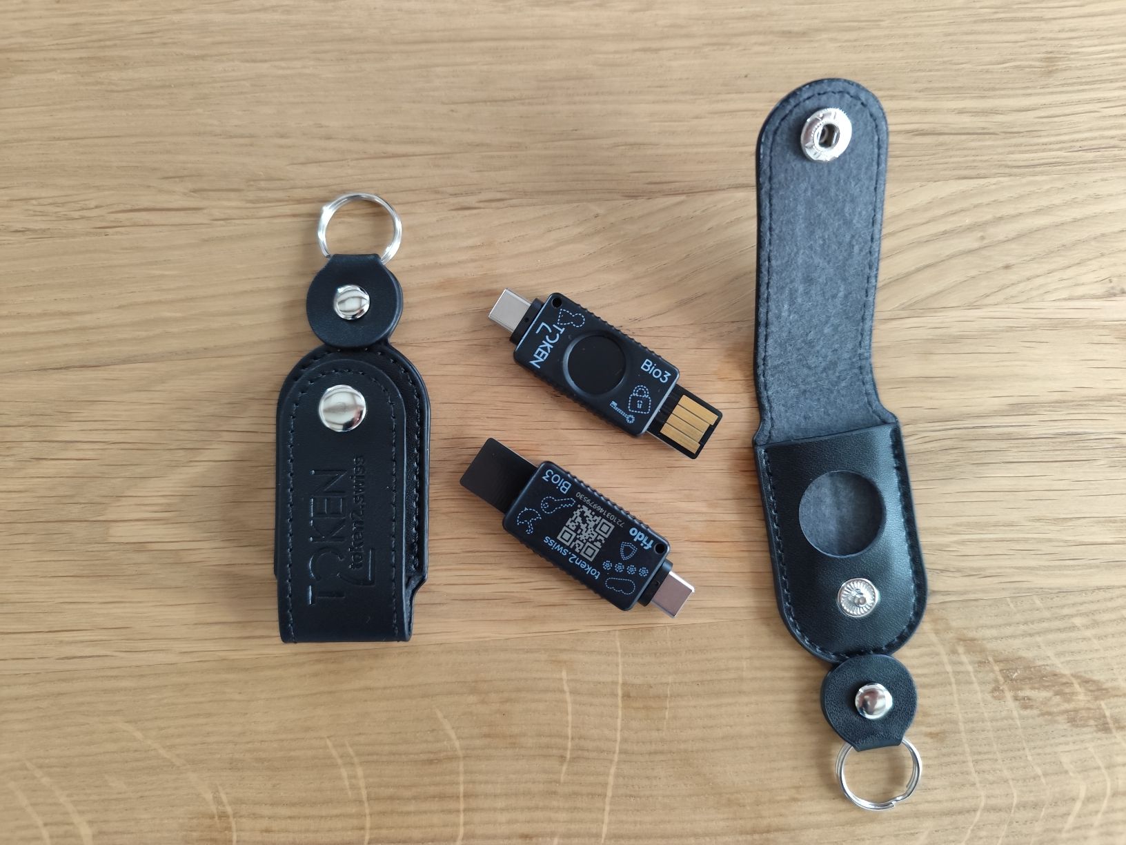 Schlüsselanhänger & - bänder: Token2 PIN+BIO3 FIDO2 Security Key x2 – Neu (gemäss Beschreibung) aus Wädenswil von kennykun