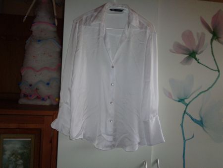 *** ZARA Bluse *** / weiss / fein / oversize