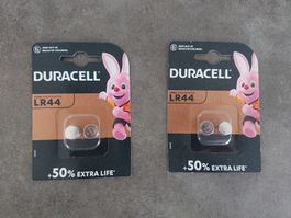 Piles Duracell LR44