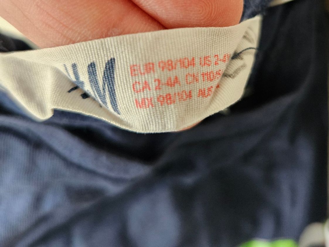 Lotti & Set di vestiti: Set Shirts Langarm 6 Stück ca. Gr. 98/104 – Usato da Unterengstringen venduto da saraman 1