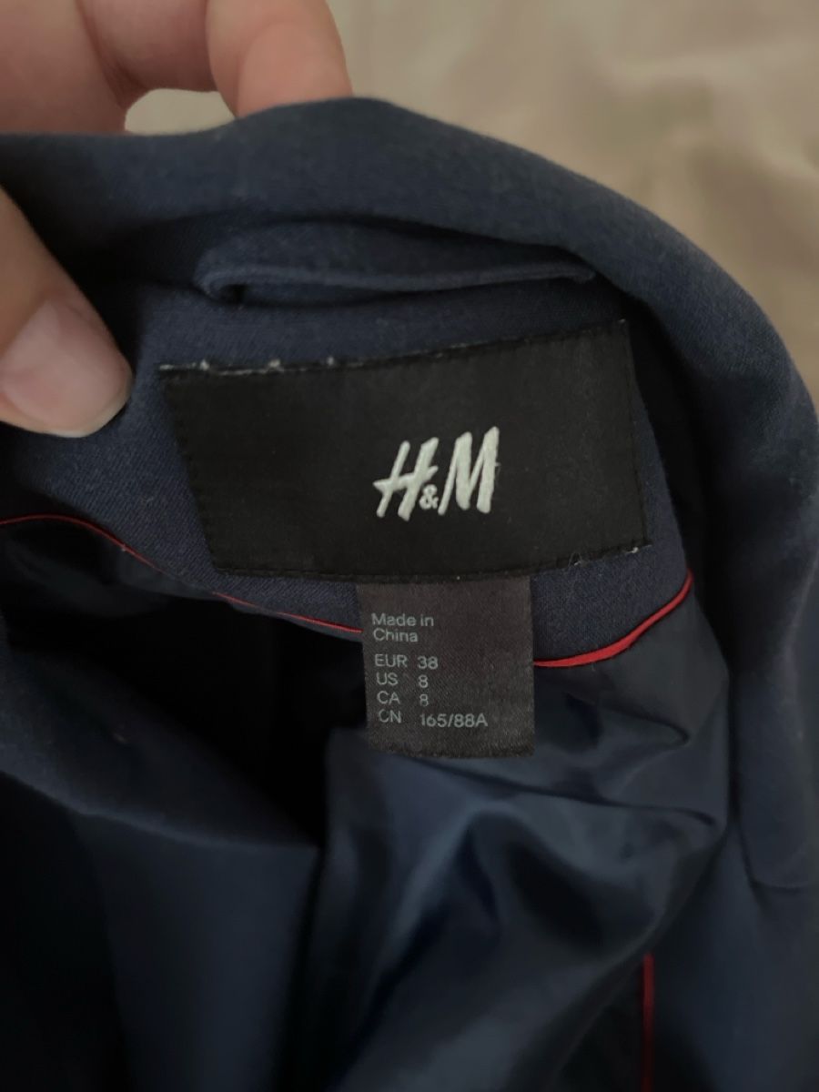 H&M Completi & Tailleur: Blazer Dunkelblau Gr 38 – Usato da Zürich venduto da Alindae 3