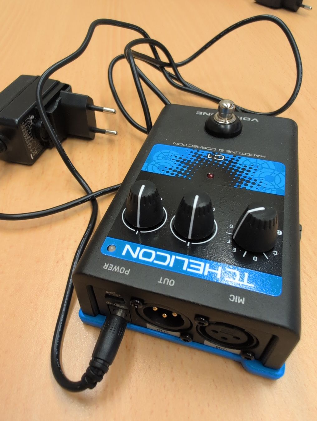 Equalizzatori: Voicetone C1 Hardtune Effektgerät – Usato da Kirchberg SG venduto da Speedcuber77 1