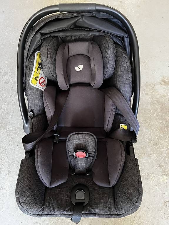 Seggiolini per auto: Siège auto Joie avec base Isofix – Usato da Couvet venduto da ben_sgf5