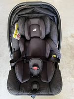 Siège auto Joie avec base Isofix