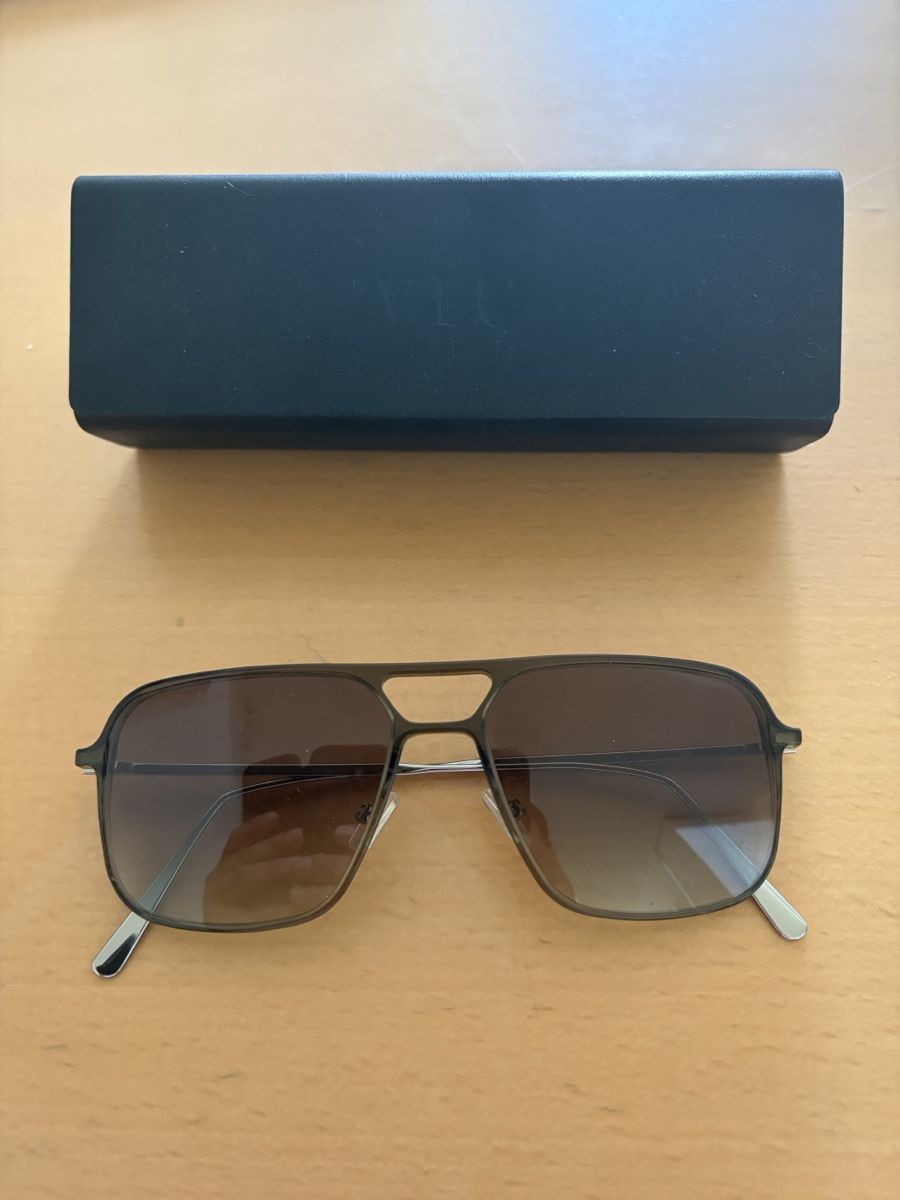 Viu Brillen & Gläser: VIU - Sonnenbrille mit Etui – Gebraucht aus Zürich von Lifestar