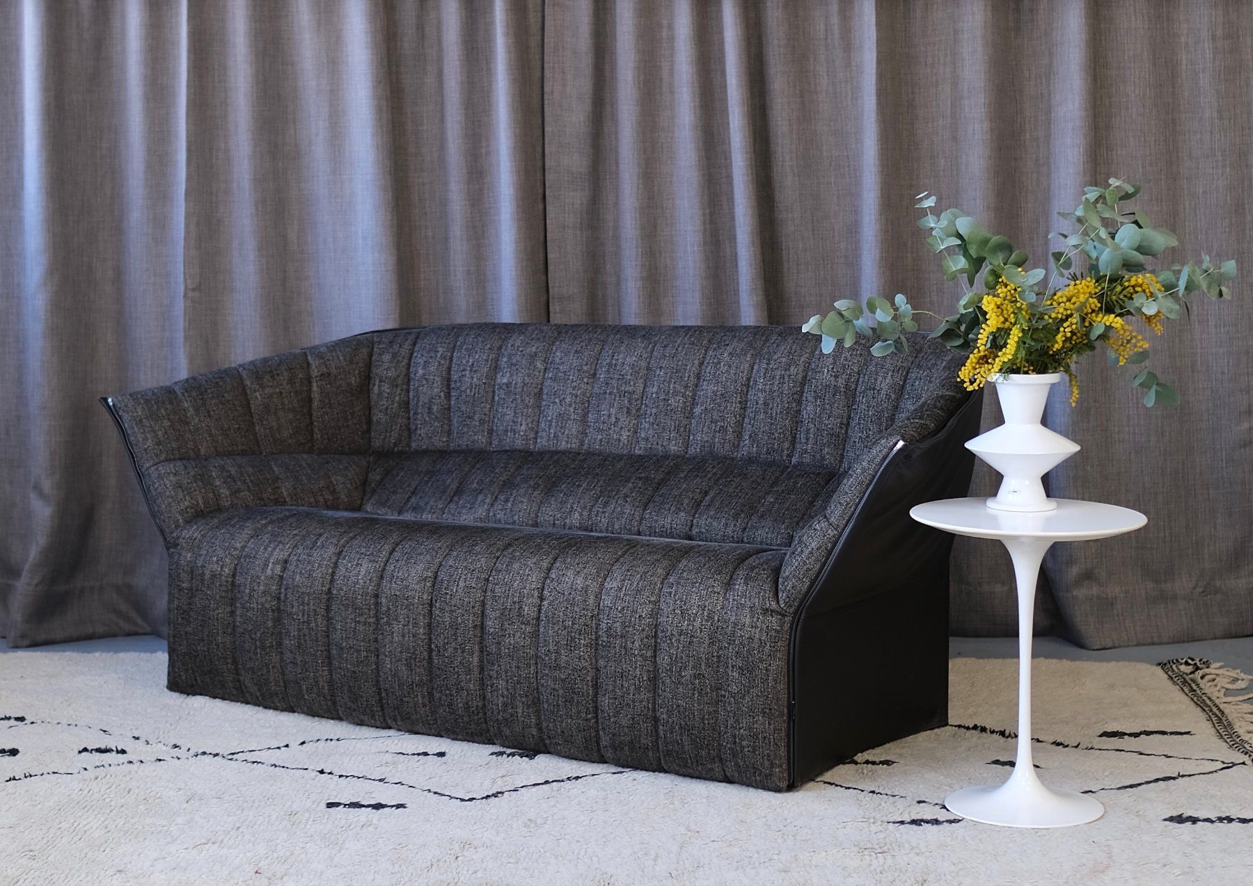 Ligne Roset Divani: Sofa & Hocker MOËL von Ligne Roset – Usato da Bern venduto da Zmodern_CON 6
