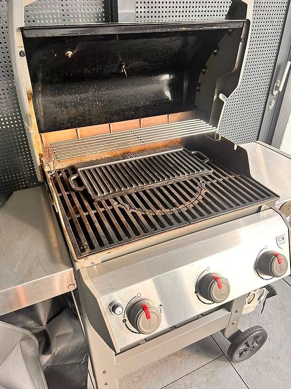 Grills: Grill (Weber) – Gebraucht aus Schmerikon von miri87altdorf 2