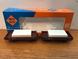 2x Roco DB Niederbordwagen mit Ladung