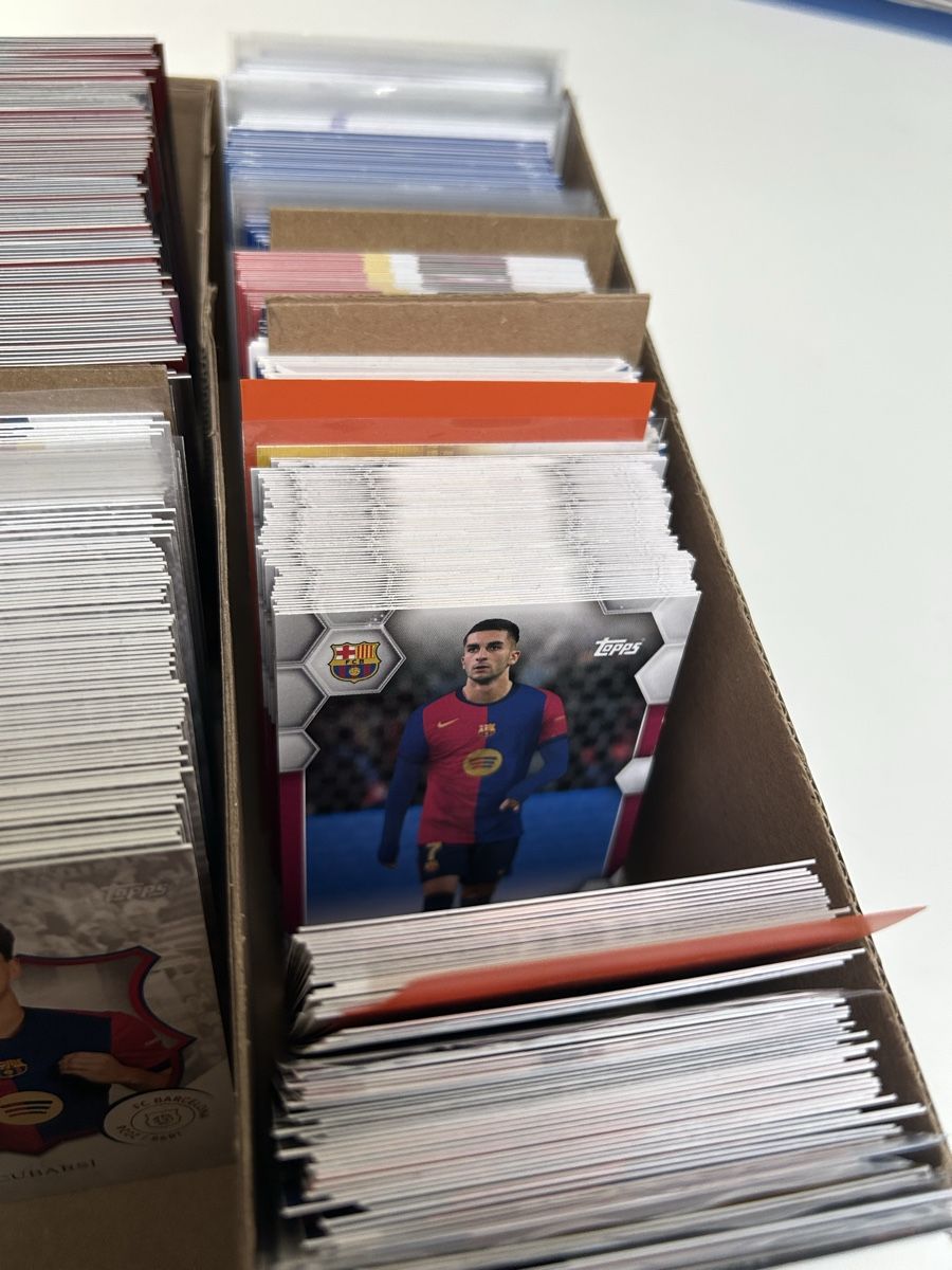 Topps Carte collezionabili: Topps Fc Barcelona Mega Set – Nuovo (secondo la descrizione) da Köniz venduto da Elbofeton 3