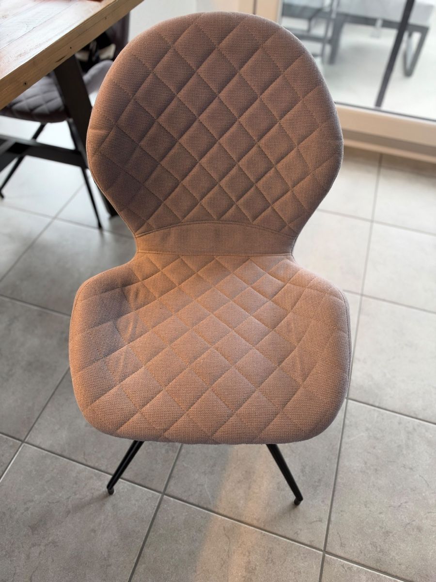 Chaises: Esszimmerstühle Grau 4x – D'occasion à Frutigen par hoelzel488 1