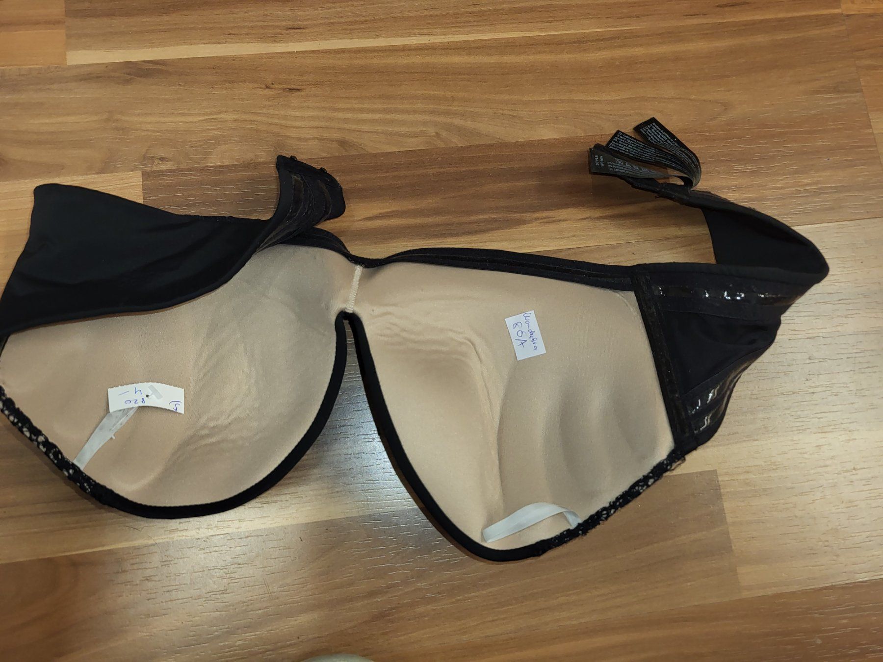 Sonstige Unterwäsche: ein BH verschiedene Grössen B19 – Gebraucht aus Schwarzenburg von Flamingo07 5
