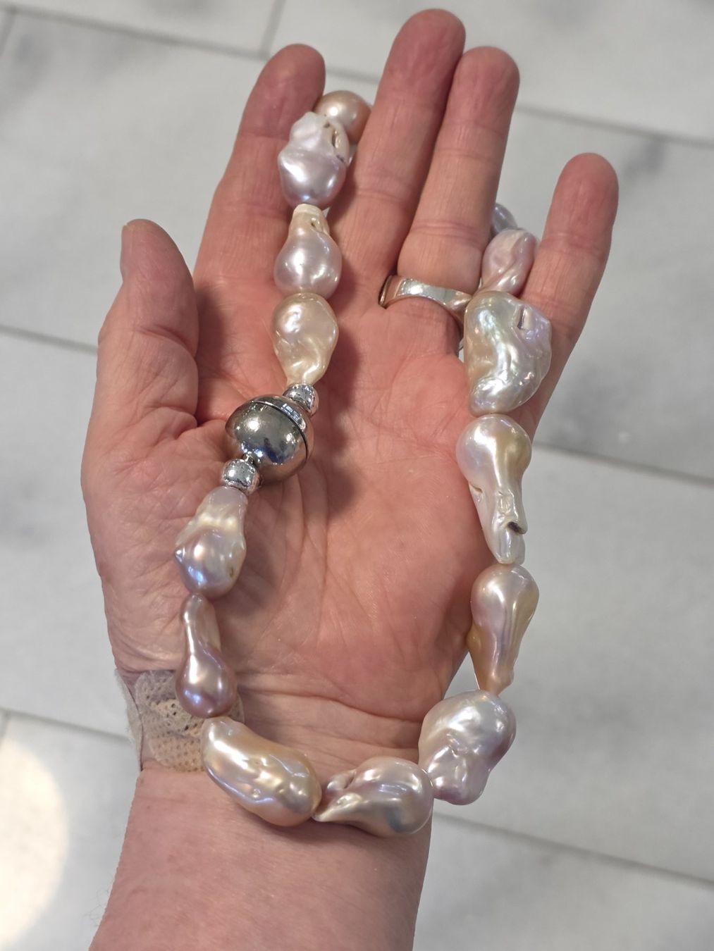Ketten: Muschelkern-Perlenkette als Barockperlen Rosa – Neu (gemäss Beschreibung) aus Zürich von ben_mn5h 7