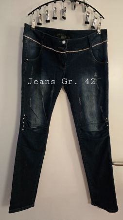Jeans Gr. 42