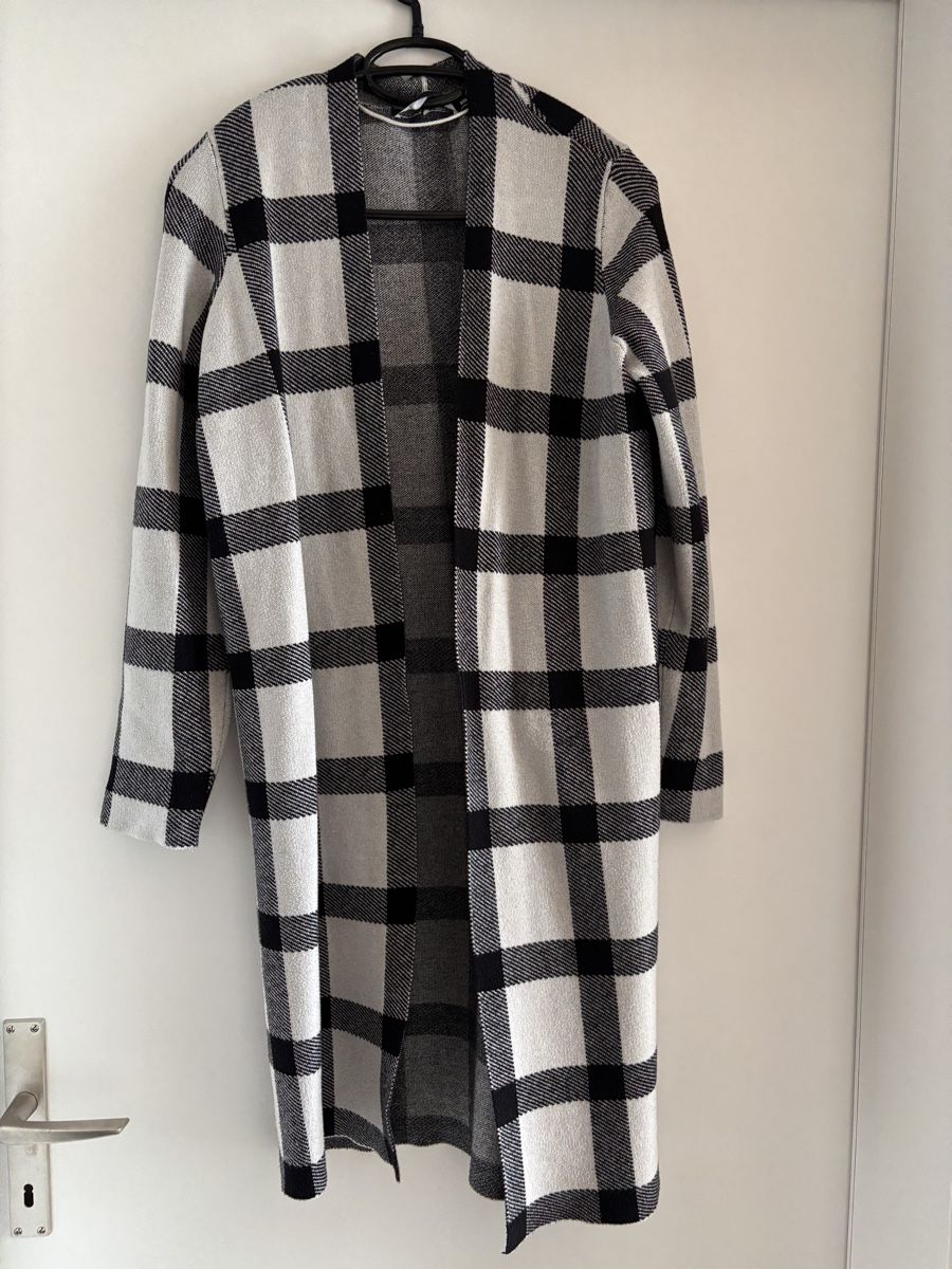 Vero Moda Giacche: Damen Strickjacke Karomuster Grösse S neuwertig – Usato da Utzenstorf venduto da noe_k7ql