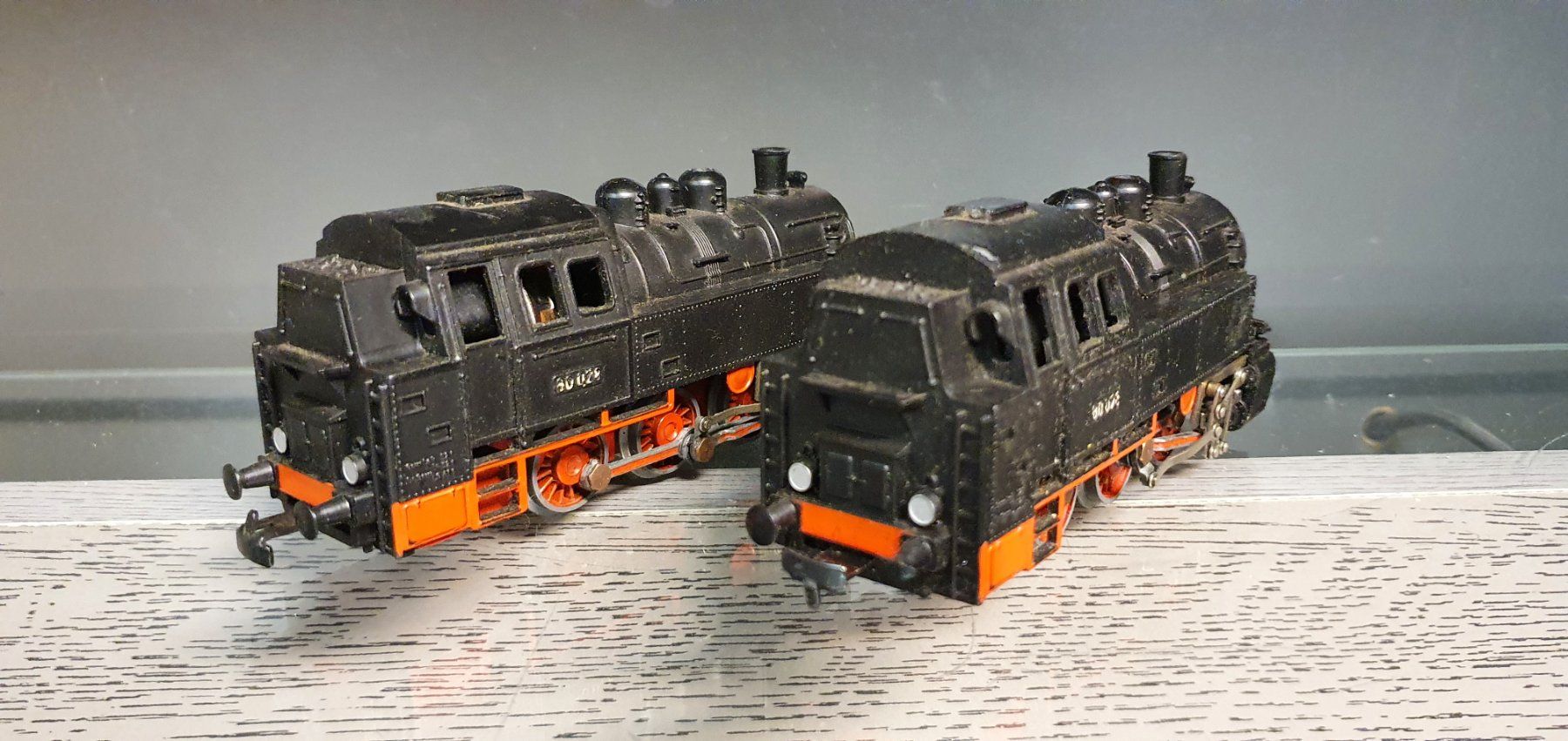 Kleinbahn Modellini di ferrovie: KLEINBAHN:DC: 2 X TENDERDAMPFLOKS – Usato da Biglen venduto da taunus82 3