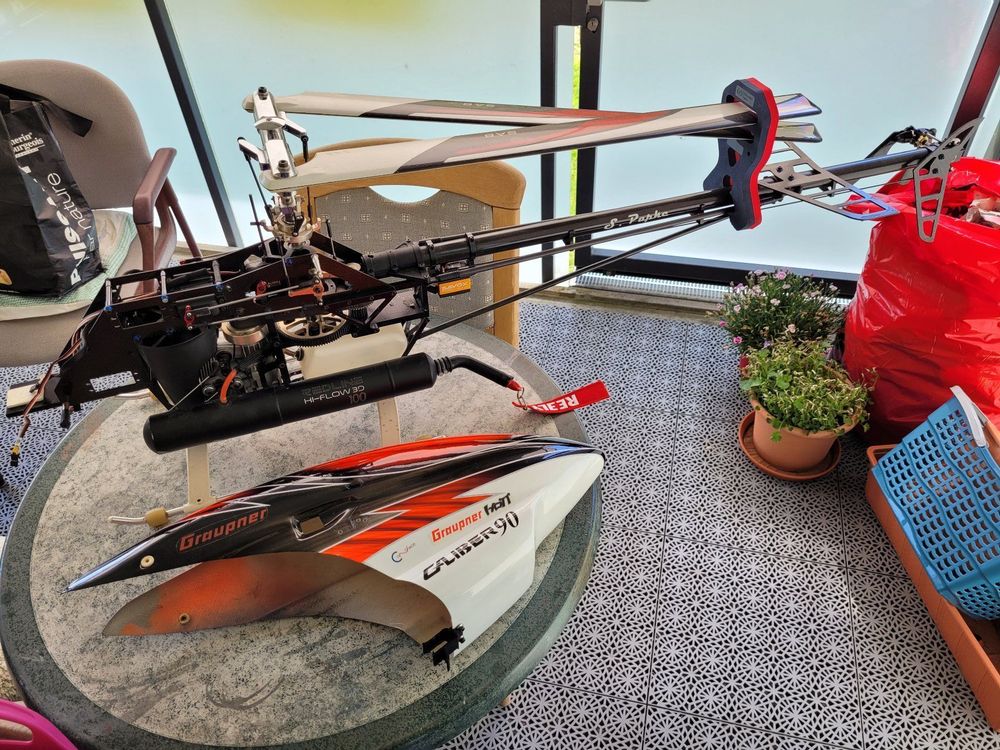 Rc Heli, Kyosho Kaliber 90, gebraucht, guter Zustand Kaufen auf Ricardo