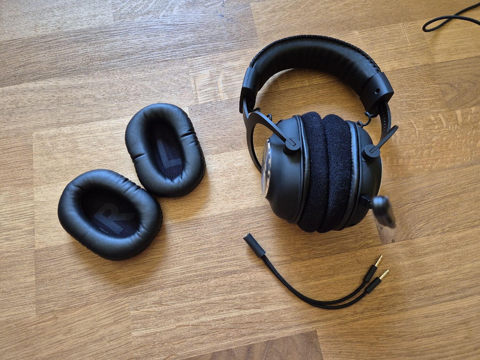 Logitech Cuffie: Logitech Pro X wired – Usato da Luzern venduto da FinnA