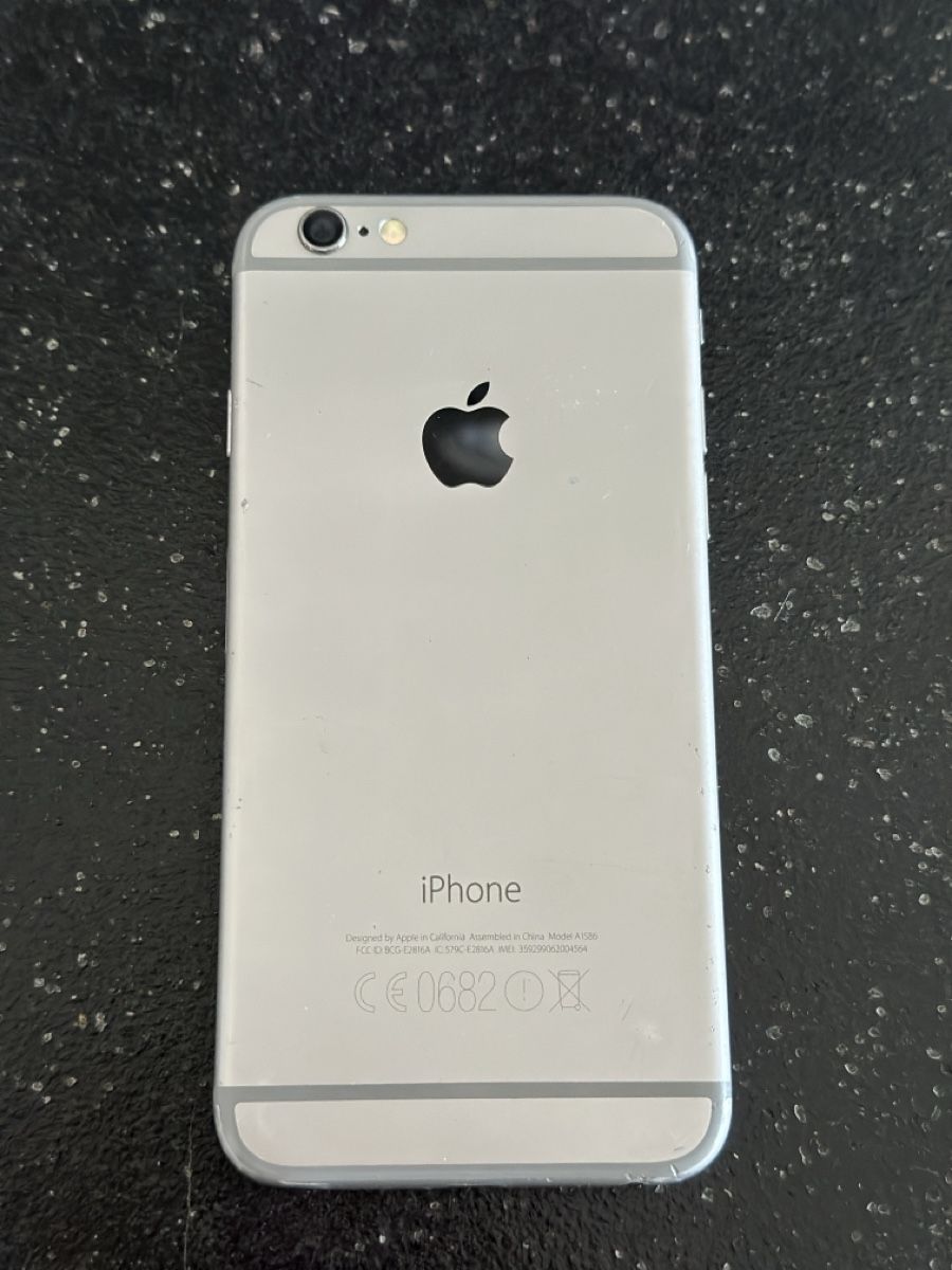 Apple Portables: Iphone 6 – D'occasion à Zürich par Gadgets2020 2