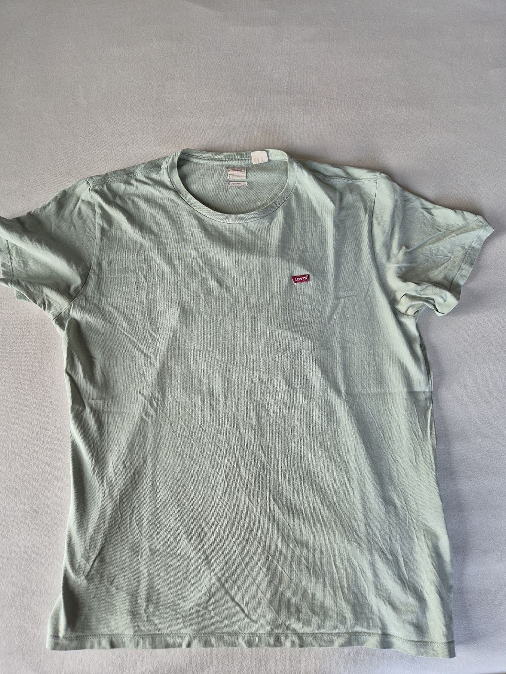 Levi's T-shirt: Levi's T-Shirt – Usato da Bern venduto da el.manolitos 1