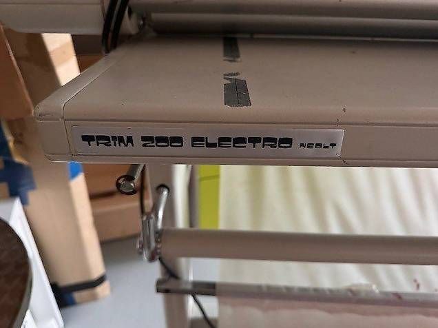 Toutes les machines: NEOLT Electro Trim 200 - Rollenschneider – D'occasion à Schöftland par Fast4ward 1