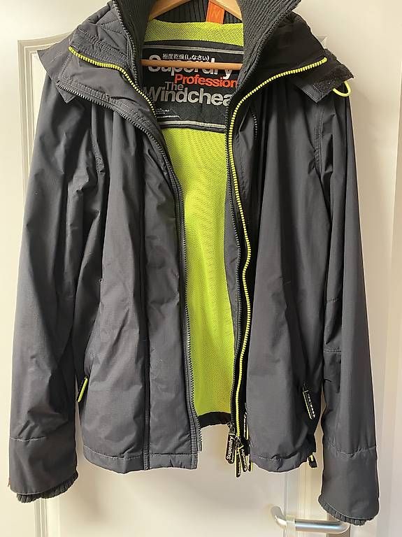 Giacche: Super Dry Jacke – Usato da Beinwil am See venduto da Muffin-Queen7
