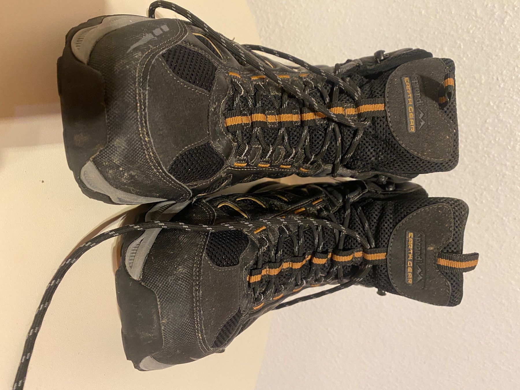 Scarpe da uomo: Robuste, wasserdichte Wanderschuhe, Gr. 44, wenig gebraucht – Usato da Brislach venduto da hueg54 3
