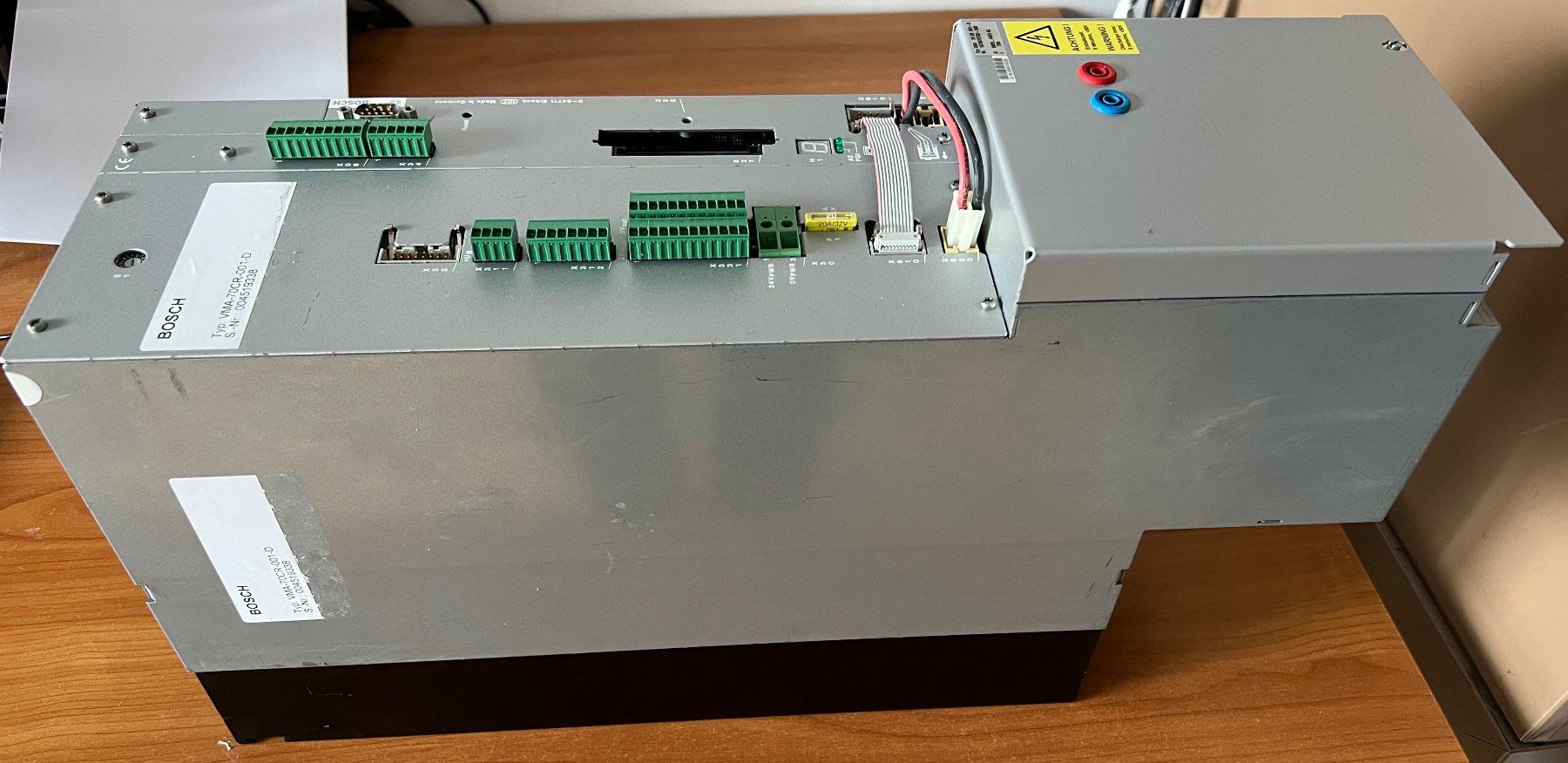 Bosch Componenti elettronici: Bosch Versorgungsmodul Typ VMA 70 CR 001-D – Usato da Oberdorf BL venduto da xez_wl9l