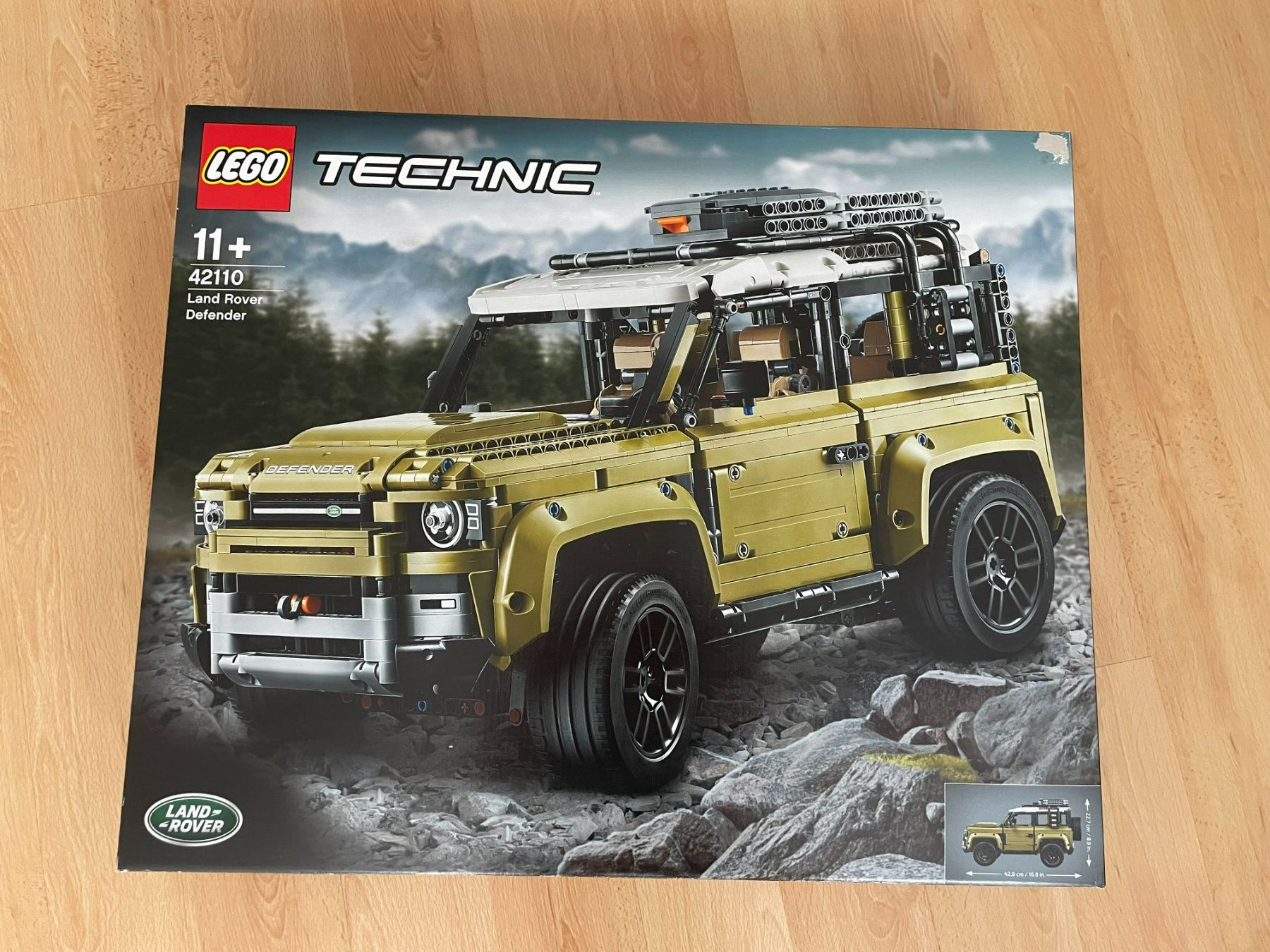 Lego Baukästen: Land Rover Defender (OVP) – Neu und originalverpackt aus Eggersriet von zaechdm