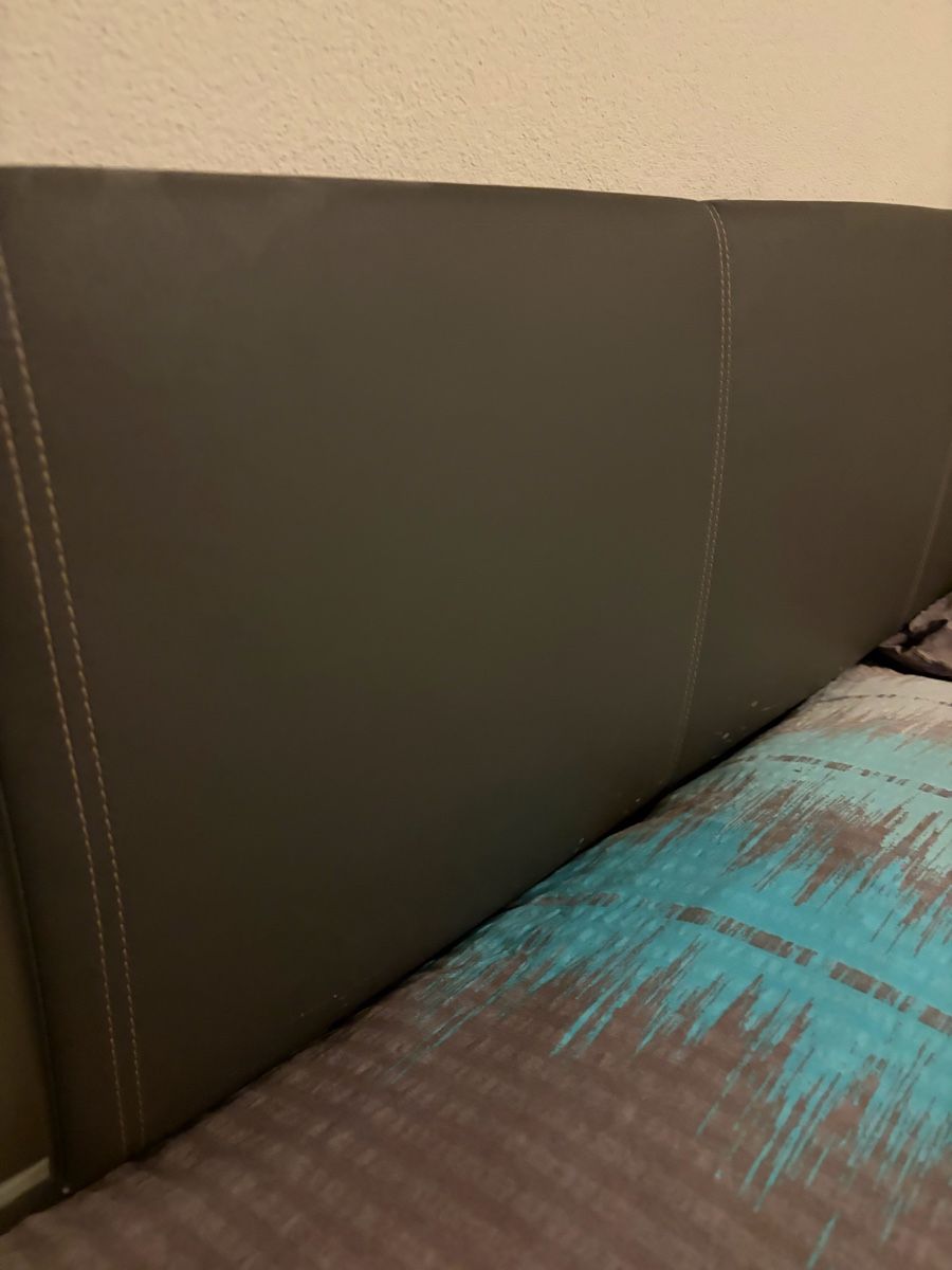 Letti: Cooles Doppelbett – Usato da Laupen venduto da TecProPalmer1092 7