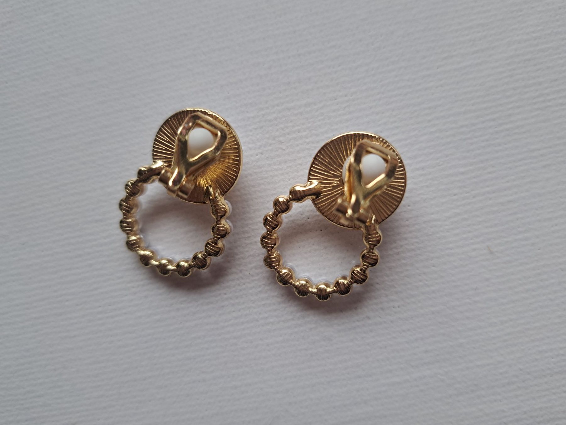 Orecchini pendenti & Orecchini a lobo: Ohrclips Modeschmuck Perlen-Style NEU – Nuovo (secondo la descrizione) da Weggis venduto da Leeclipse 1