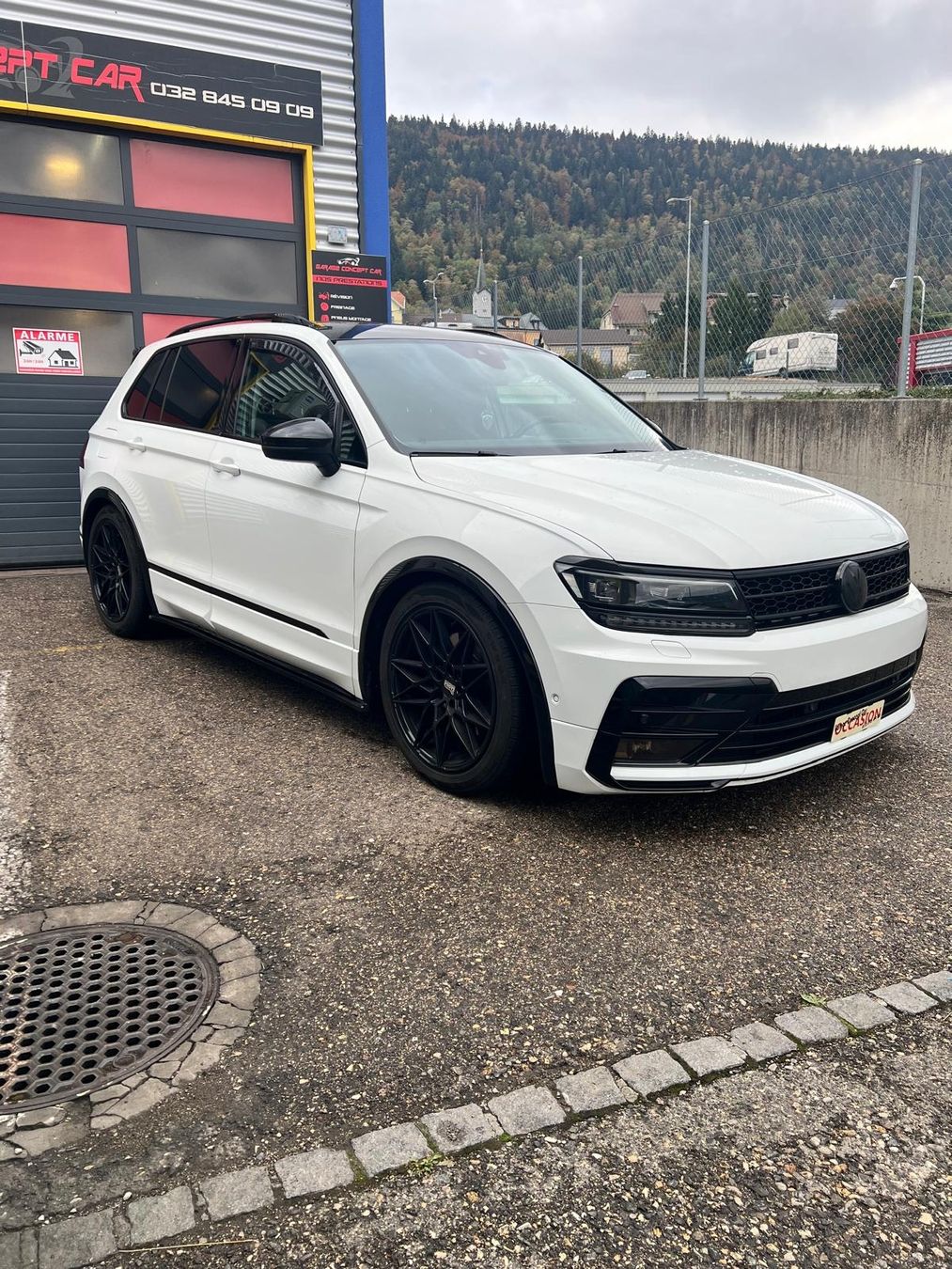 VW Autos: VW TIGUAN 2.0 4 MOTION – Gebraucht aus CERNIER von GarageConcept-Car 3