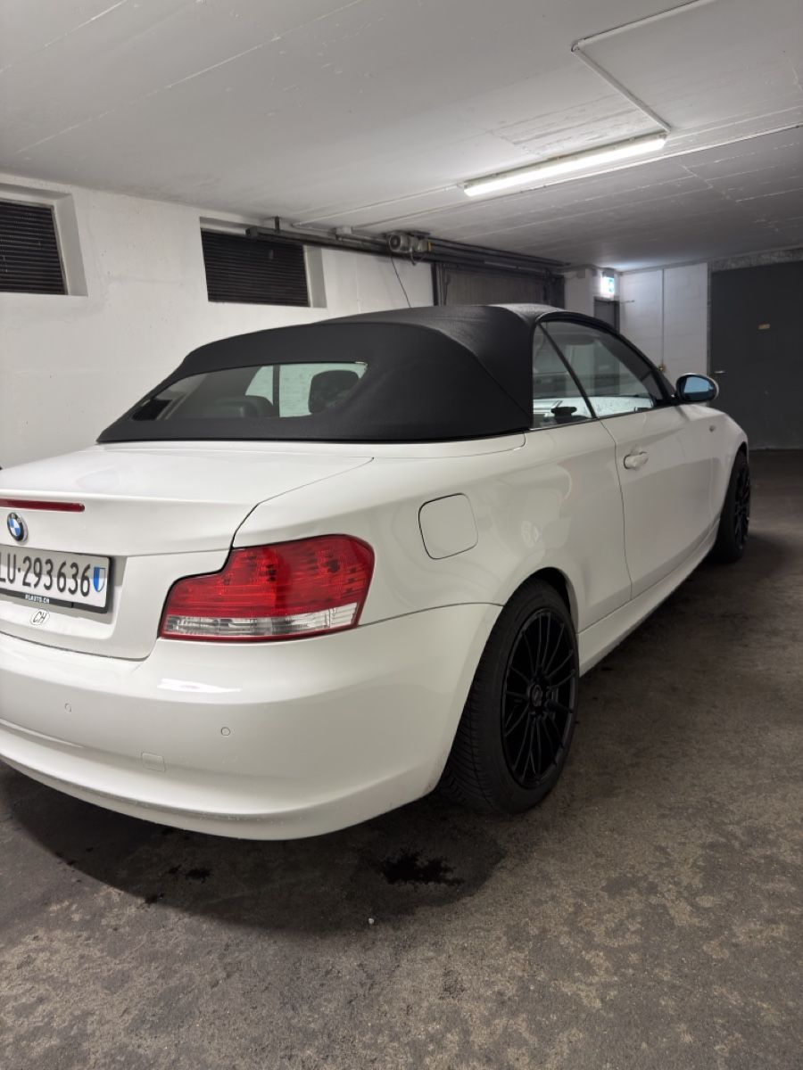 BMW Automobili: BMW 118i Cabrio – Usato da Dierikon venduto da Unknown_R6 9