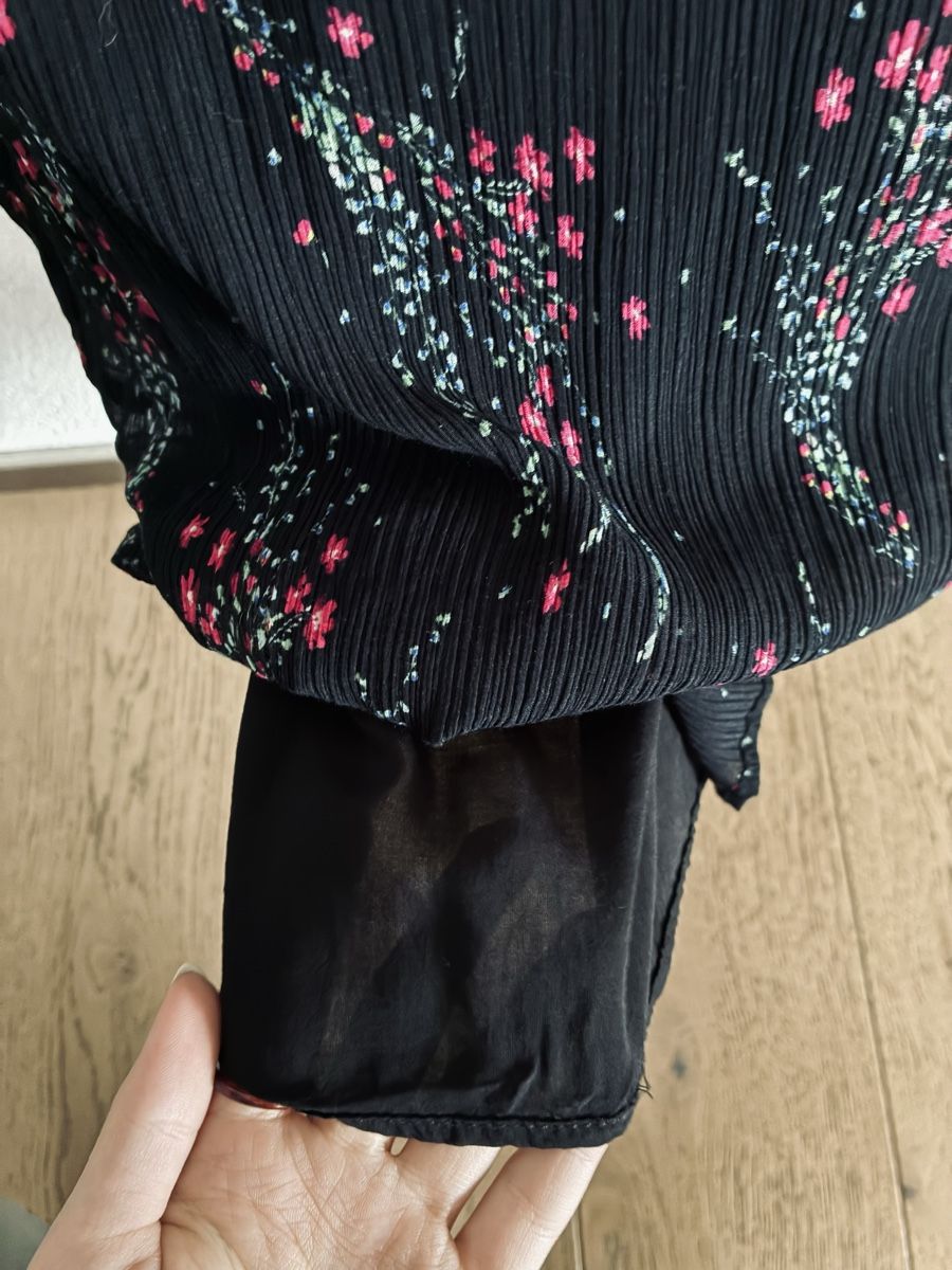 Caroll Blusen: Blouse Caroll 40 – Gebraucht aus Bulle von ste_t2ng 4