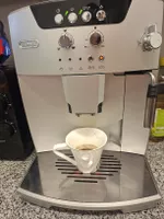 Kaffeevollautomat DeLonghi silber gebrauchter Zustand