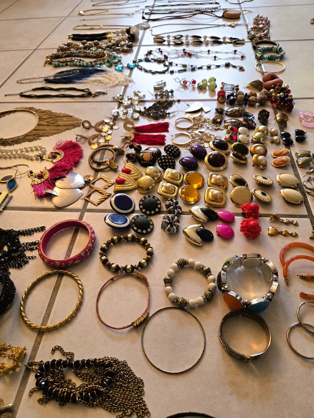 Sonstiger Schmuck: MODESCHMUCK LOT - MODE SCHMUCK KONVOLUT - VINTAGE – Gebraucht aus Brüttisellen von Nighttrain 7